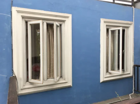 Casement Windows blue white (1)
