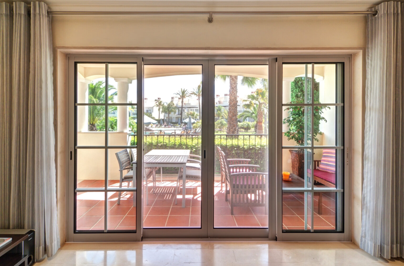 sliding glass patio door